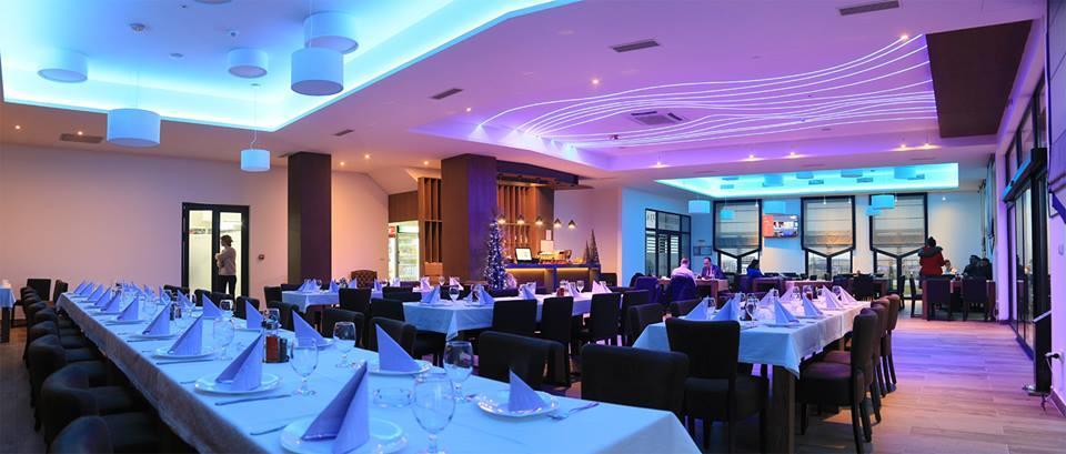 Hotel Crystal Pecinci المظهر الخارجي الصورة