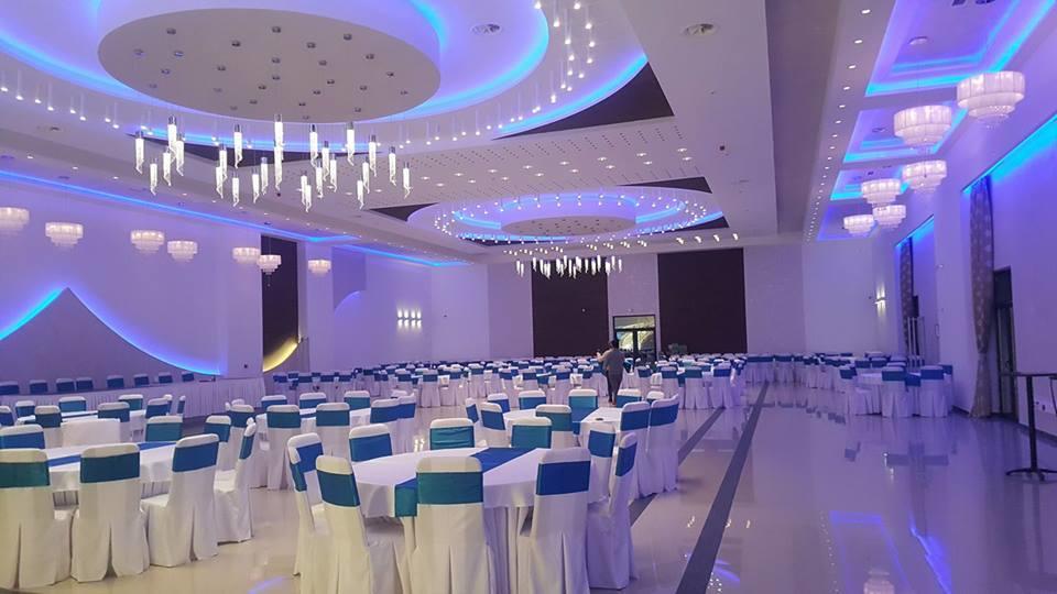 Hotel Crystal Pecinci المظهر الخارجي الصورة