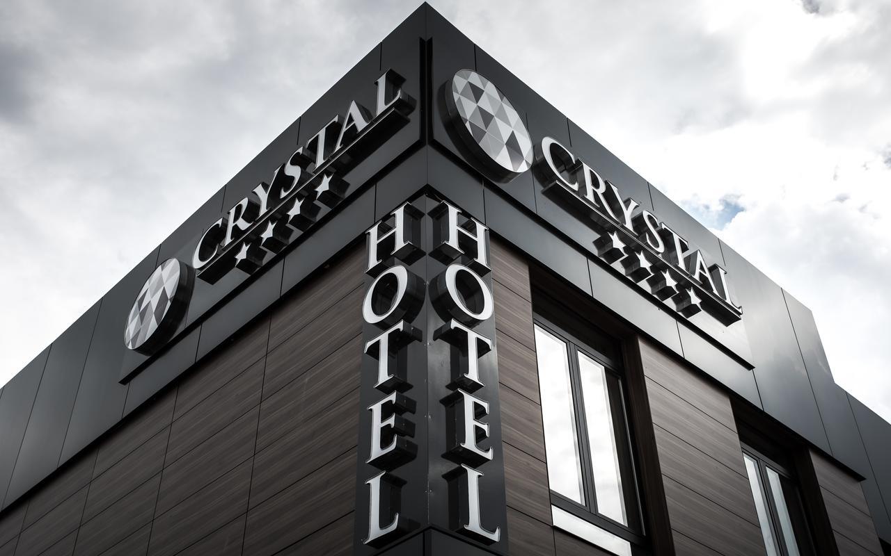 Hotel Crystal Pecinci المظهر الخارجي الصورة